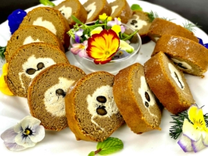 北海道黒千石豆のロールケーキ（約350g）