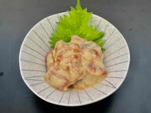 紅鮭味噌マヨ山わさび入（500g）
