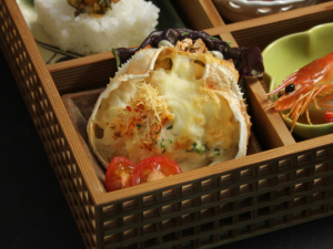 【焼成済】かに甲羅グラタン（4ケ）