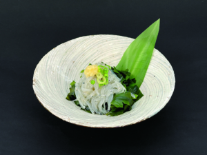 朝獲れ生しらす（100g）